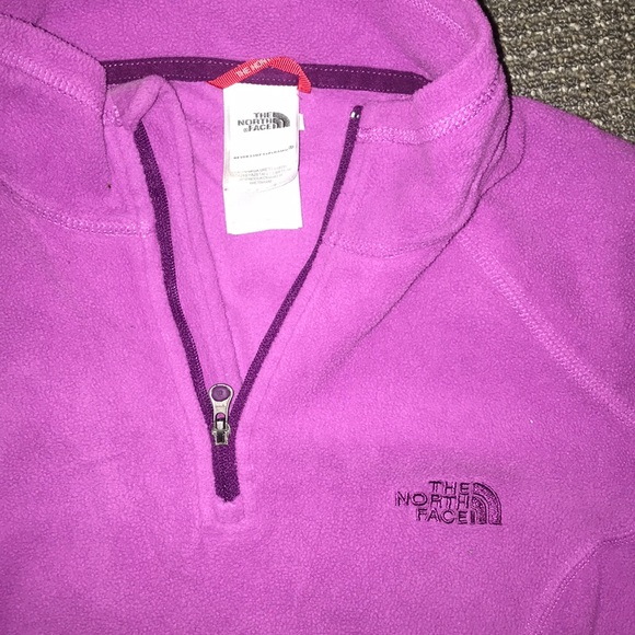 Purple North face fleece - Picture 2 of 2
